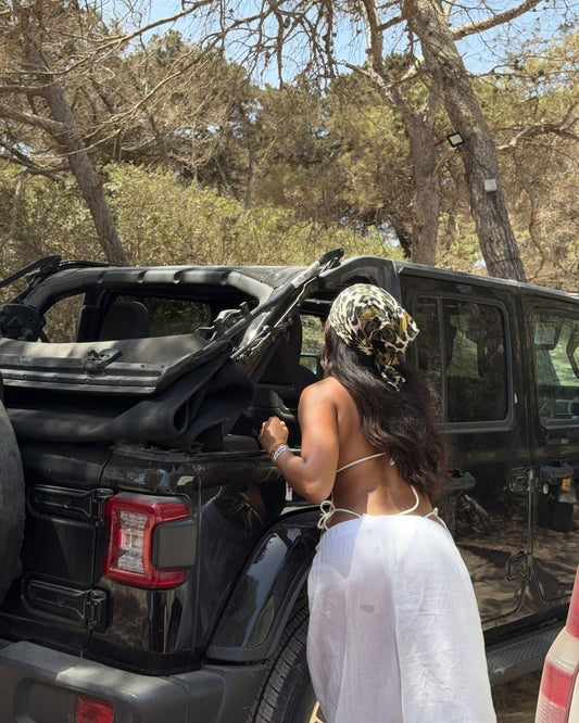 How to Avoid Tourist Traps When Booking Adventures